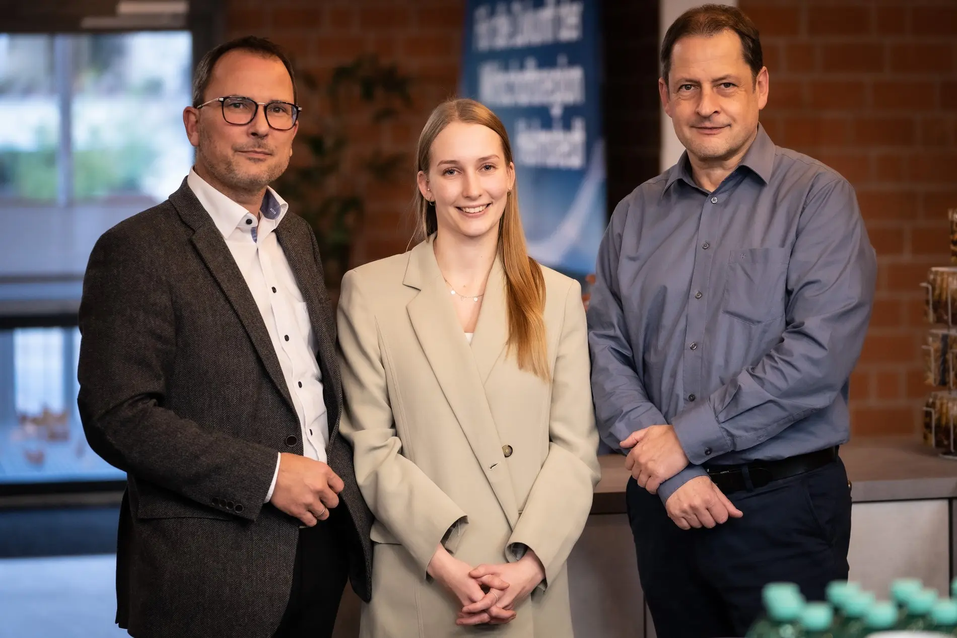 Geschäftsführer Thomas Klein, Projektmanagerin Cassina Mönch und Jens Andersson (v. l. n. r.) aus der Strukturentwicklung.