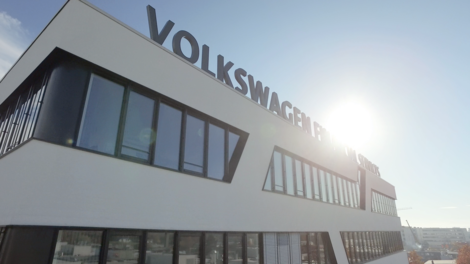 Gebäudefassade von Volkswagen Financial Services