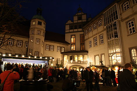 Der Gifhorner Schlossmarkt hat eine herrliche Kulisse.