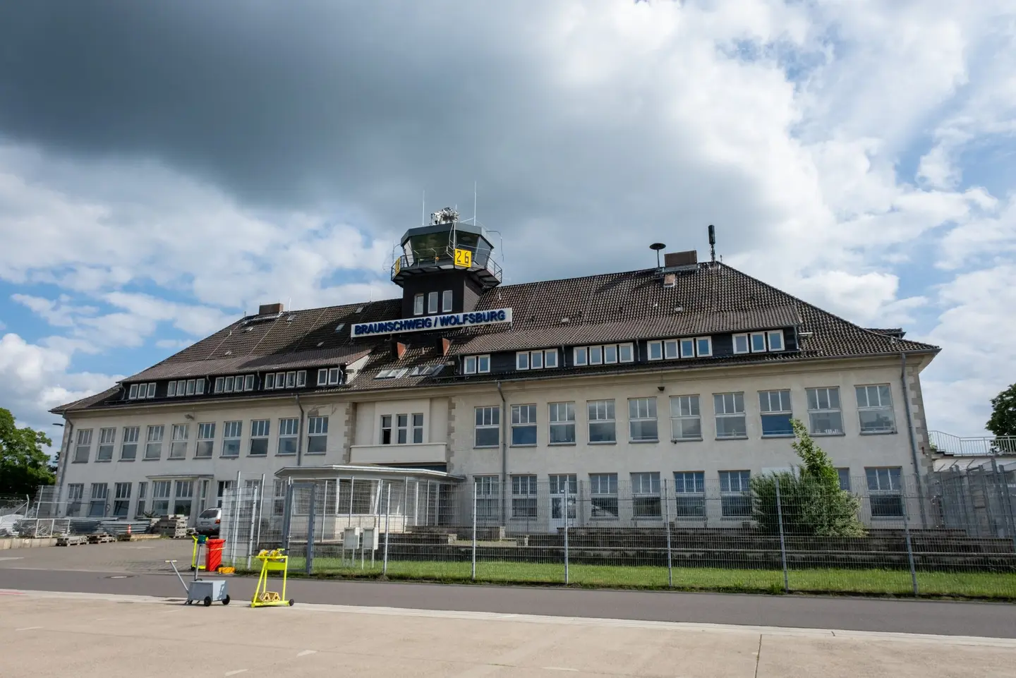 Flughafengebäude des Flughafen Braunschweig-Wolfsburg.