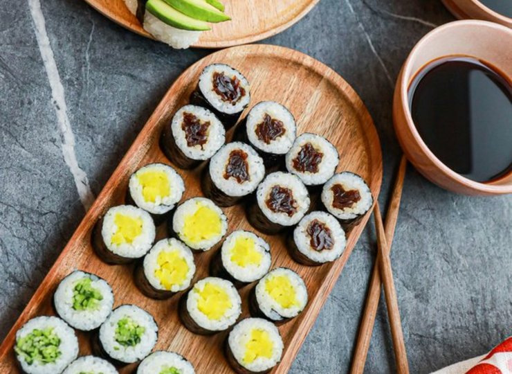 Abwechslungsreiche vegane Sushi.