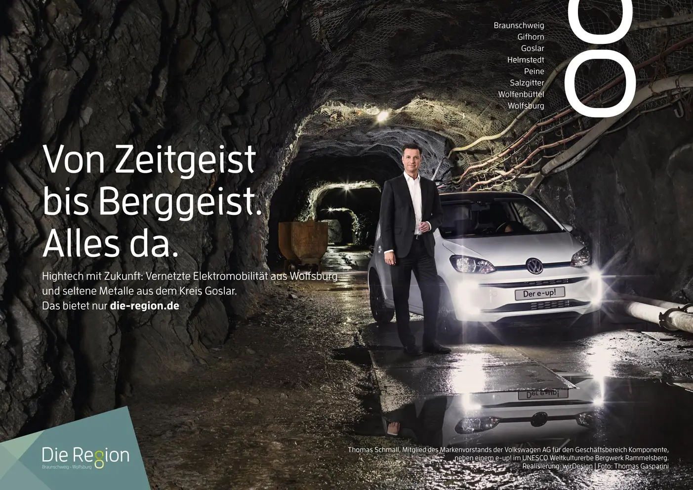 Von Zeitgeist bis Berggeist: Thomas Schmall, Markenvorstand für den Bereich Komponente der Volkswagen AG, neben einem e-up! im UNESCO Weltkulturerbe Bergwerk Rammelsberg.