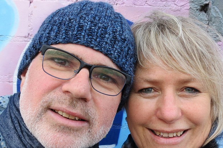 Ein Mann und eine Frau. 