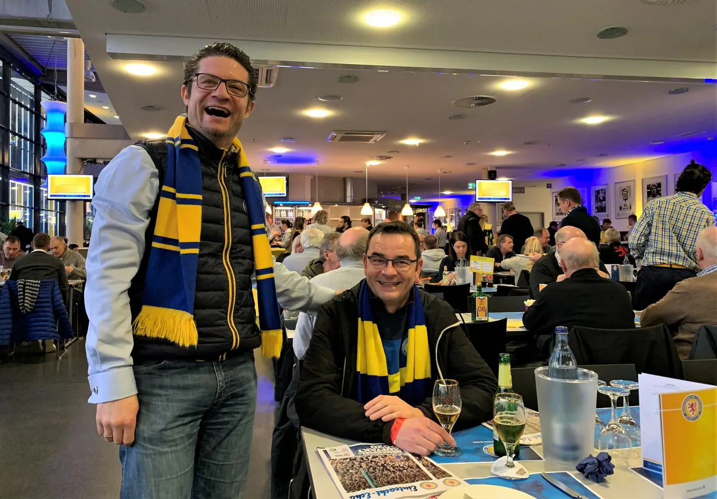Noch guter Dinge sind vor dem Spiel Carsten und Locke. 
