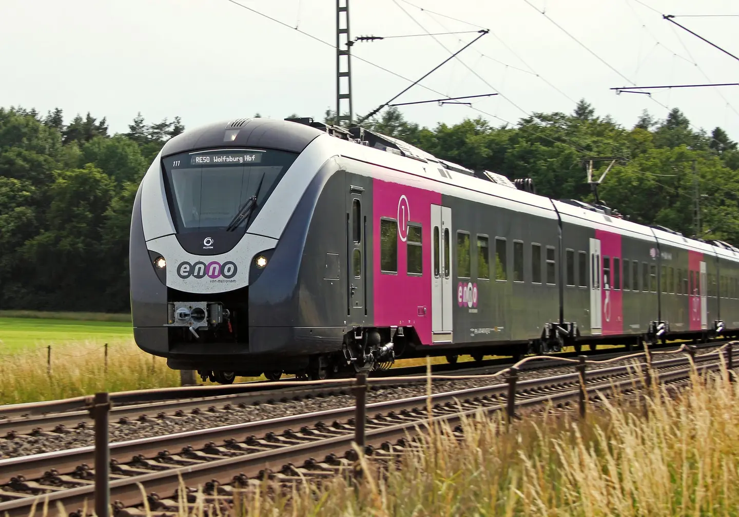 Der "Enno" verbindet Braunschweig mit Wolfsburg und der Region Hildesheim.