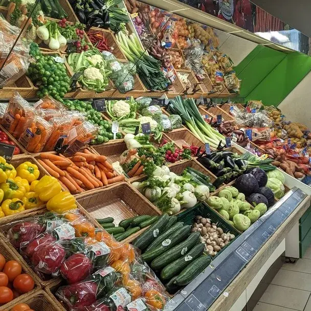 Gemüseregal Supermarkt
