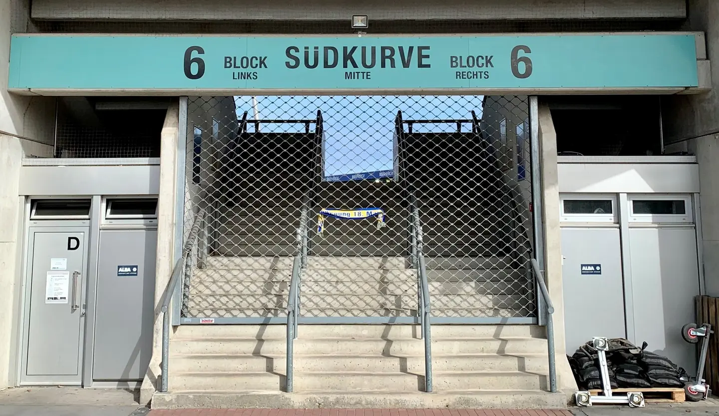 Treppen im Stadion.