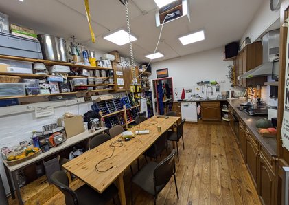 Stratum 0 - Treffpunkt und Community für Macher*innen