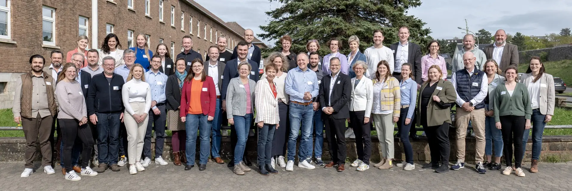 Die TeilnehmerInnen des CrossMentoring-Programms.