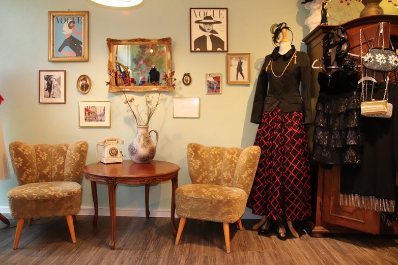 Mehr als secondhand Fashion: Hier ist bereits der Stil und die Atmosphäre des Ladens ein Erlebnis.