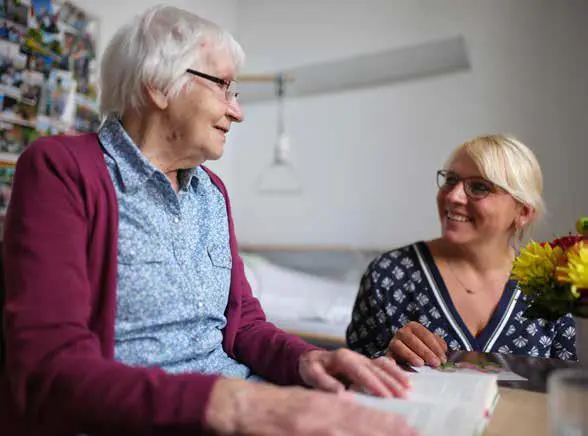 Pflege und Seniorenhilfe