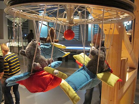 Die Tüftelmäuse begegnen den Besucherinnen und Besuchern in der ganzen Ausstellung.