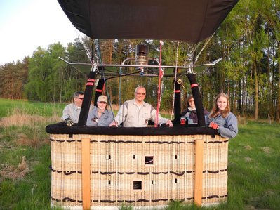 180918_Ballon_Lorenz_mit_Crew_Holger_Reichardt Heißluftballon mit Menschen
