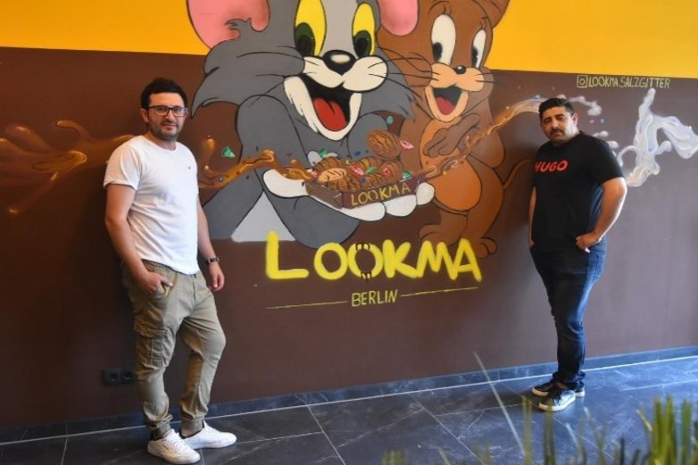 „Charly“ und Deniz führen das Lookma partnerschaftlich.
