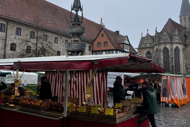 Wochenmarkt auf dem Altstadtmarkt 