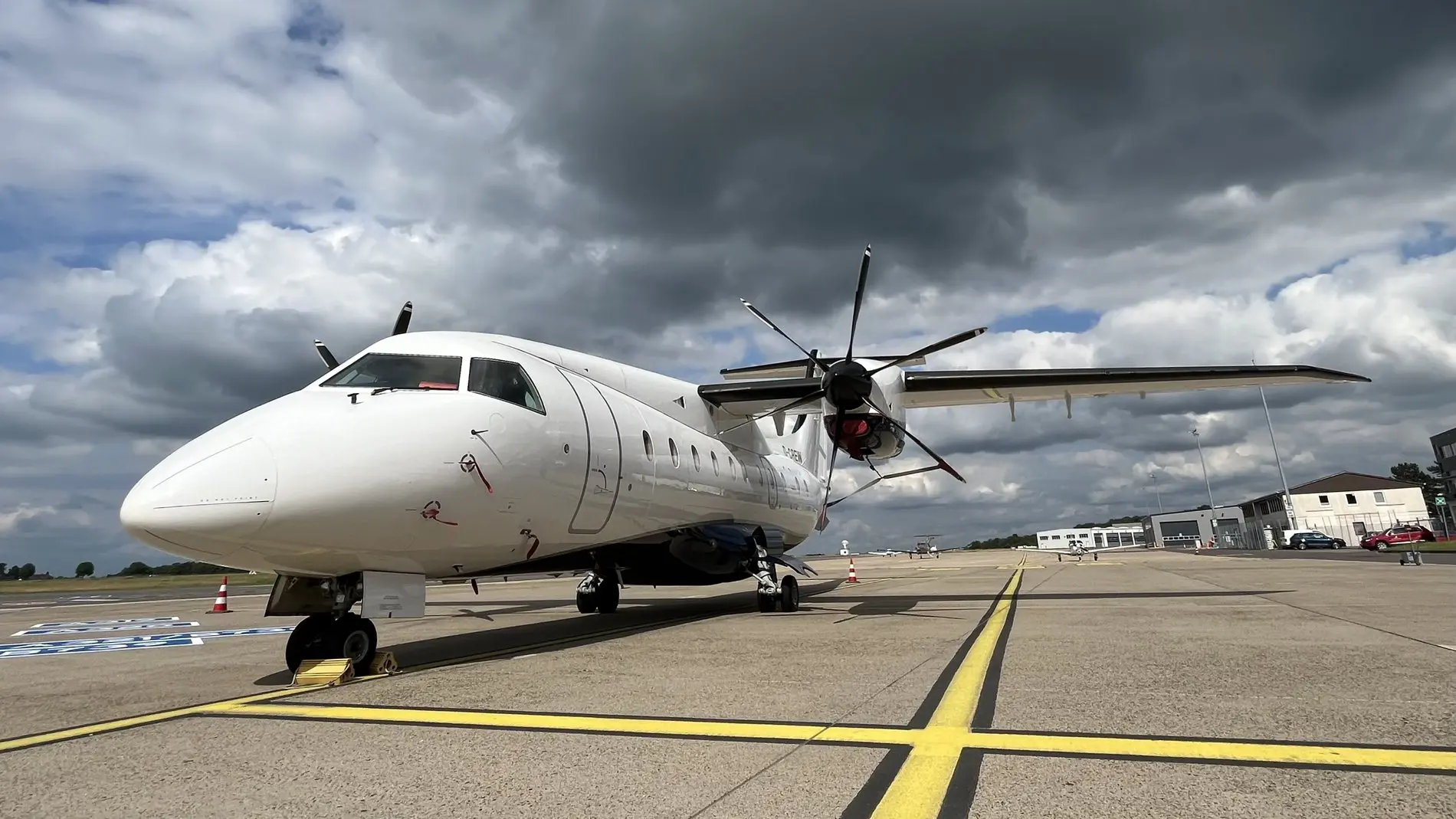 Ein klassisches Geschäftsflugzeug: Dornier 328.