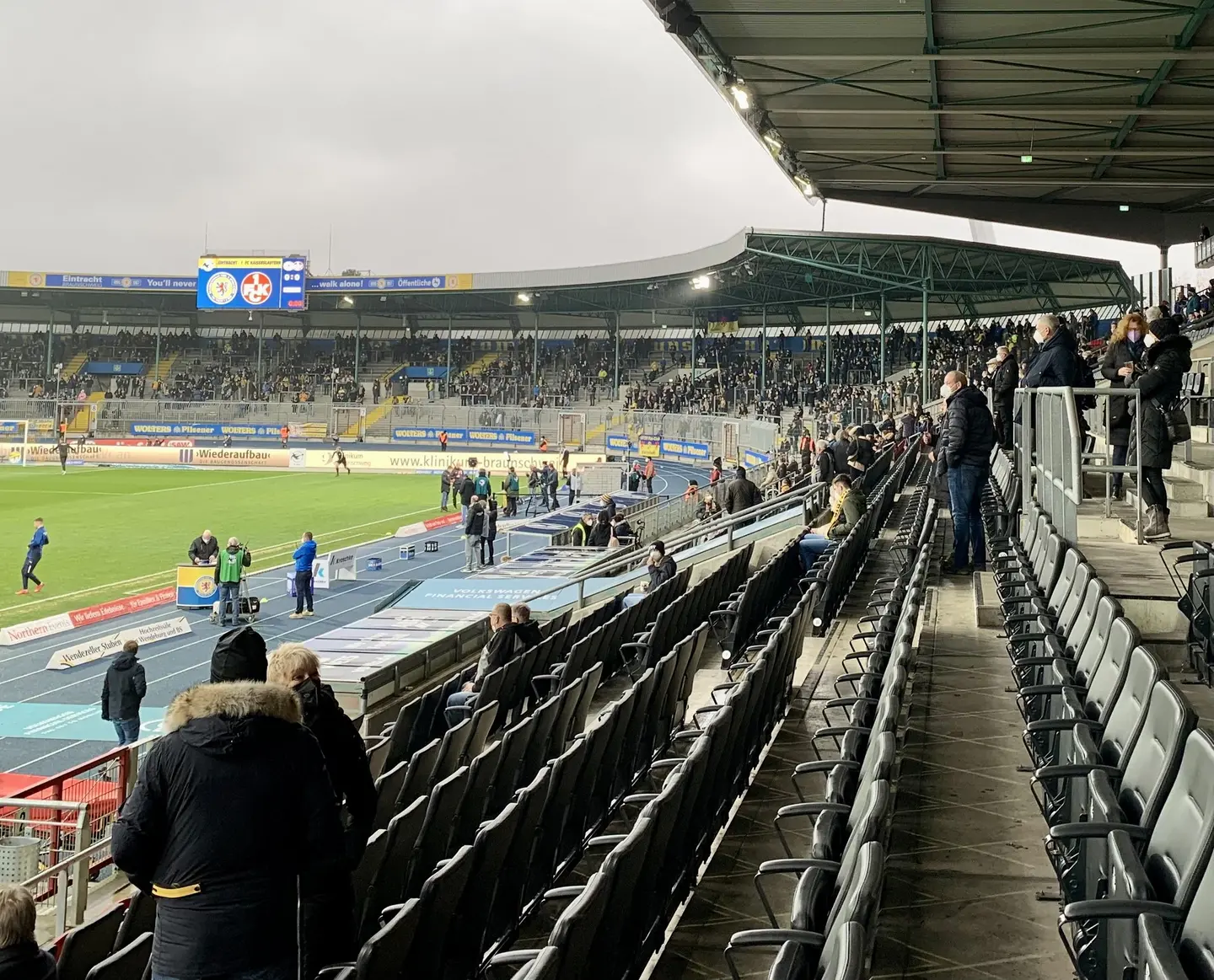 Der Block 6 im Eintracht-Stadion.