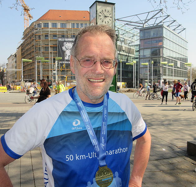 Prof. Hans Drexler aus Braunschweig läuft Marathon. (Bildrechte: Hans Drexler/ Privat)