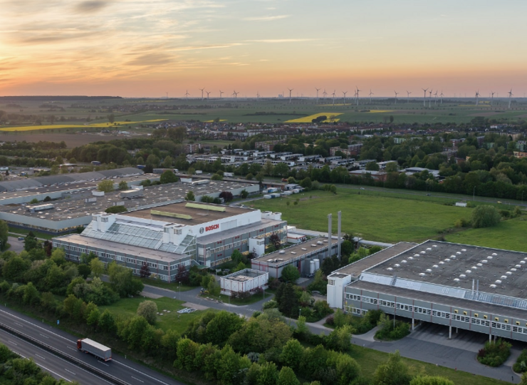 Eine Luftaufnahme der Wasserstoff Campus Salzgitter auf dem Gelände der Robert Bosch Elektronik GmbH.