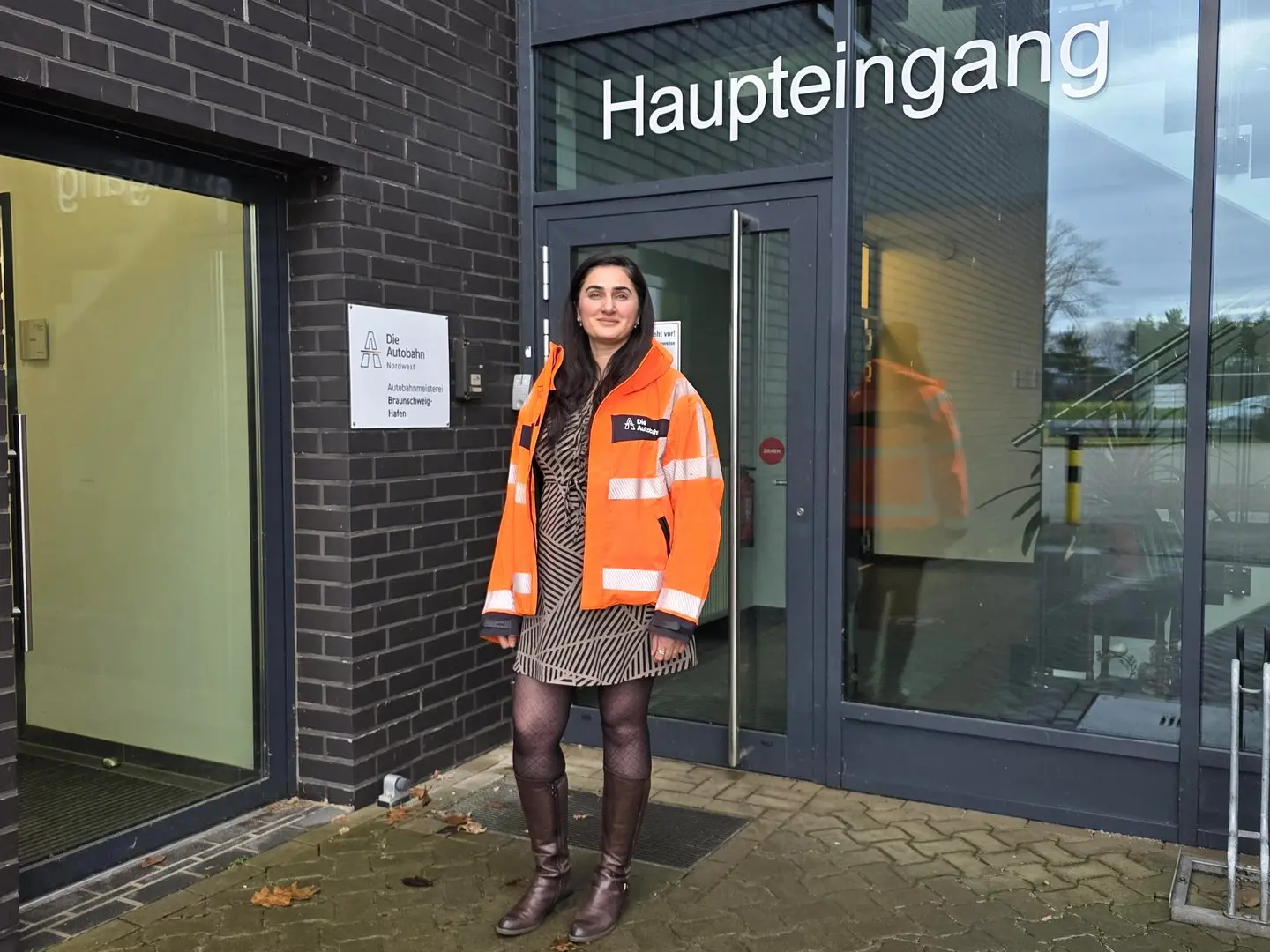 Gurbet Cakil, Leiterin der Autobahnmeisterei Braunschweig-Hafen