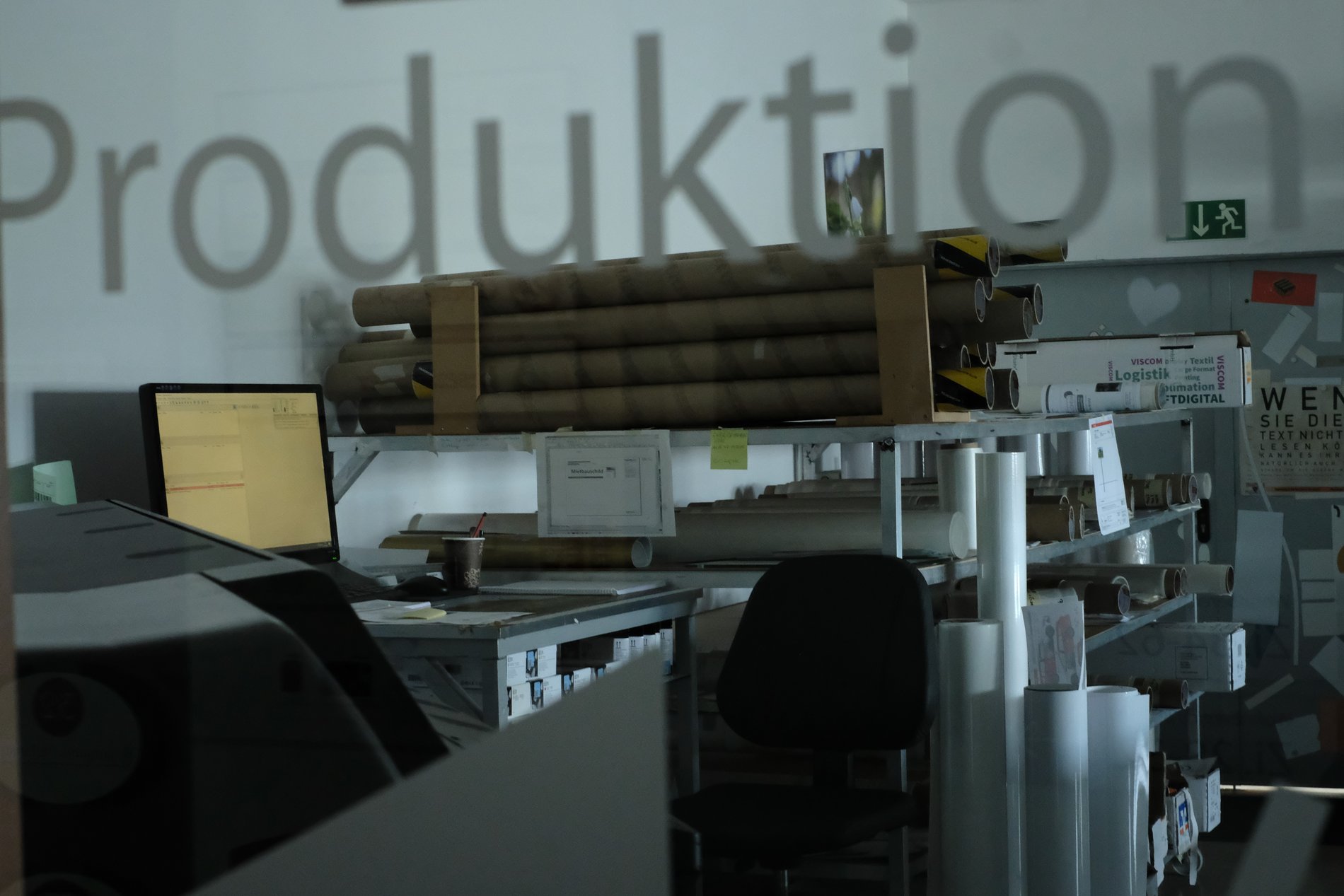 Die Produktion bei Schild Konzept