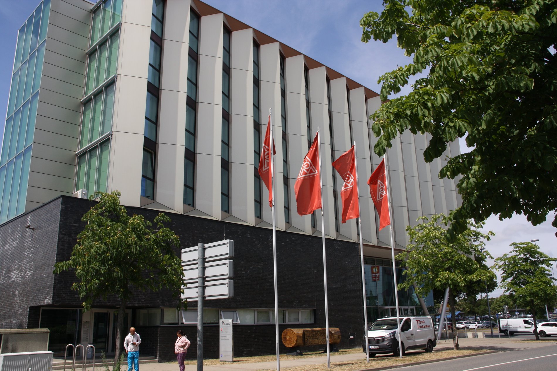 Das Gewerkschaftshaus in der Siegfried Ehlers Straße in Wolfsburg.