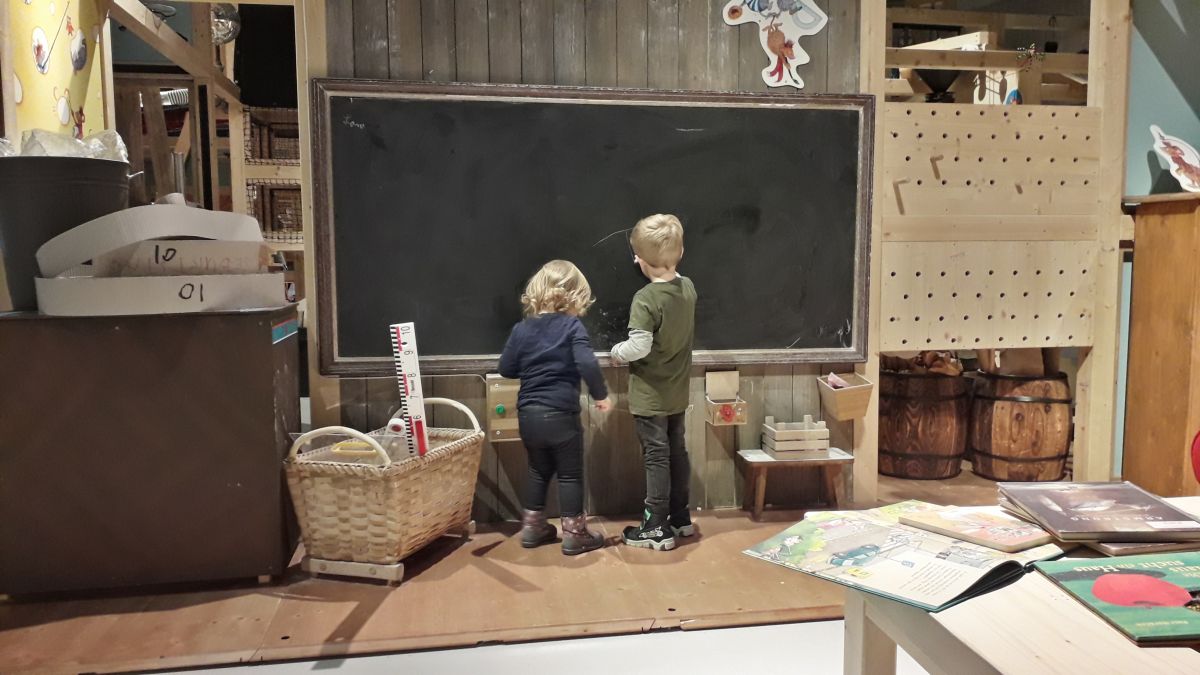 Wer kann bei so einer großen Tafel schon widerstehen