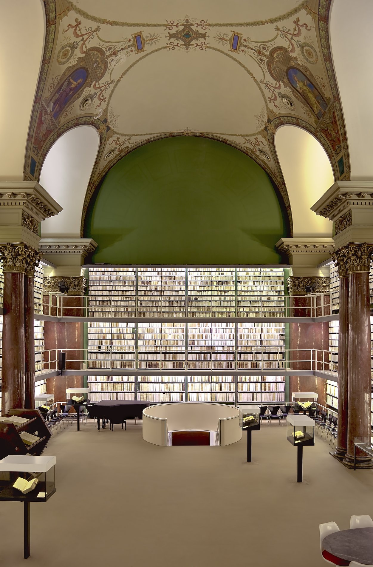 Halle der Herzog August Bibliothek 