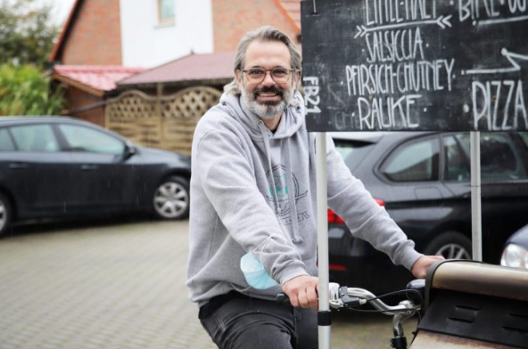 Thomas Baake auf seinem Foodbike.