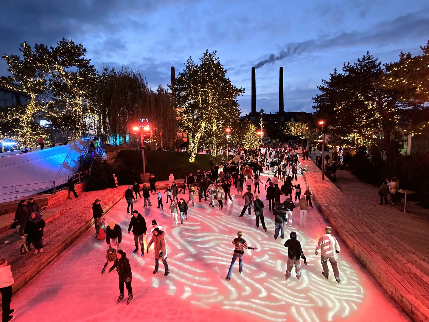 Winterzauber Autostadt Wolfsburg Eisdisco